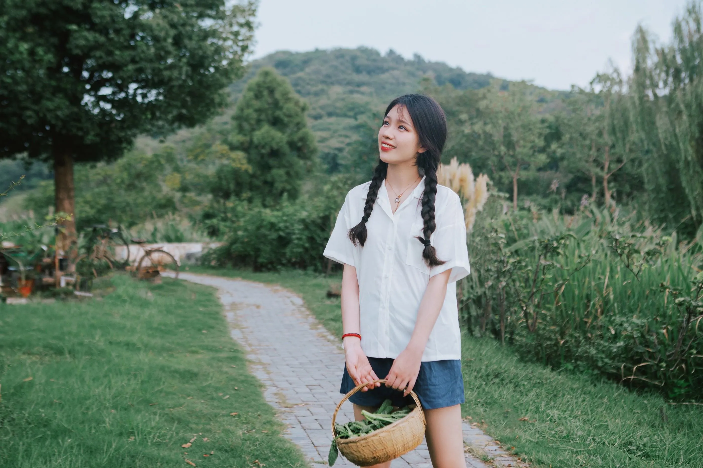 [YITUYU艺图语]2021.06.28 小森林.秋夏 小花花花花圈 [28P]插图9
